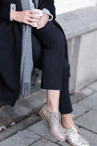 Βρες τα παπούτσια που θα κλέψουν τις εντυπώσεις αυτές τις γιορτές