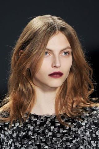 5 ιδέες για ένα εύκολο Χριστουγεννιάτικο μακιγιάζ 5 ιδέες για ένα εύκολο Χριστουγεννιάτικο μακιγιάζ