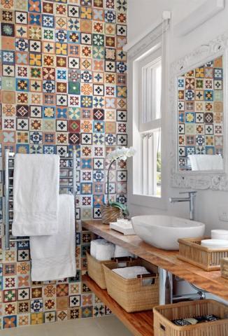 Deco Trend: Το υλικό που επέστρεψε και ντύνει το σπίτι με μοναδικό τρόπο Deco Trend: Το υλικό που επέστρεψε και ντύνει το σπίτι με μοναδικό τρόπο