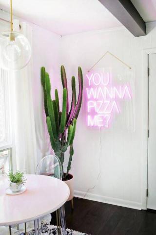 Neon Lights: Η hot τάση στη διακόσμηση του σπιτιού Neon Lights: Η hot τάση στη διακόσμηση του σπιτιού
