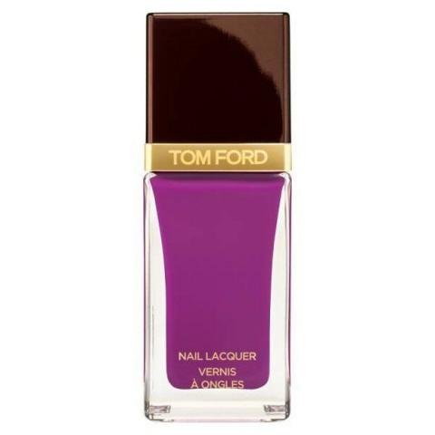 7 βερνίκια νυχιών στις αποχρώσεις του μωβ 7 βερνίκια νυχιών στις αποχρώσεις του μωβ