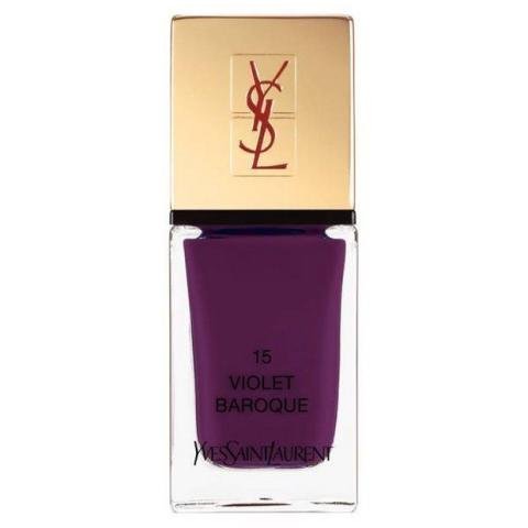 7 βερνίκια νυχιών στις αποχρώσεις του μωβ 7 βερνίκια νυχιών στις αποχρώσεις του μωβ