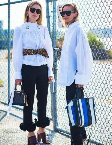 9+1 μοναδικοί τρόποι να φορέσεις το λευκό πουκάμισο στο γραφείο 9+1 μοναδικοί τρόποι να φορέσεις το λευκό πουκάμισο στο γραφείο