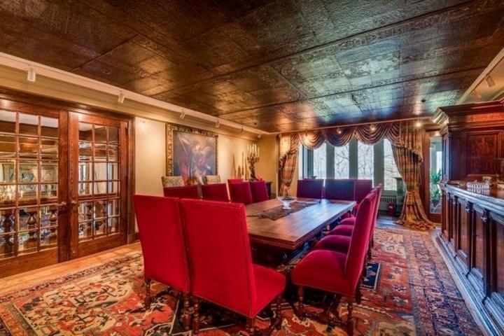 Angelina Jolie - Brad Pitt: Πωλείται η ιδιαίτερη έπαυλή τους