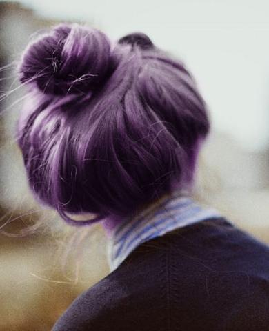 Millennial Pink VS Ultra Violet: Τα δύο χρώματα για μαλλιά που θα παίξουν φέτος το παιχνίδι των εντυπώσεων