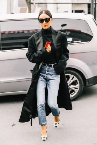 Αυτά είναι τα jeans που σου ταιριάζουν αν έχεις ανοιχτή περιφέρεια