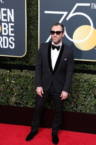 Χρυσές Σφαίρες - Γιατί όλοι ήταν μαυροφορεμένοι; 