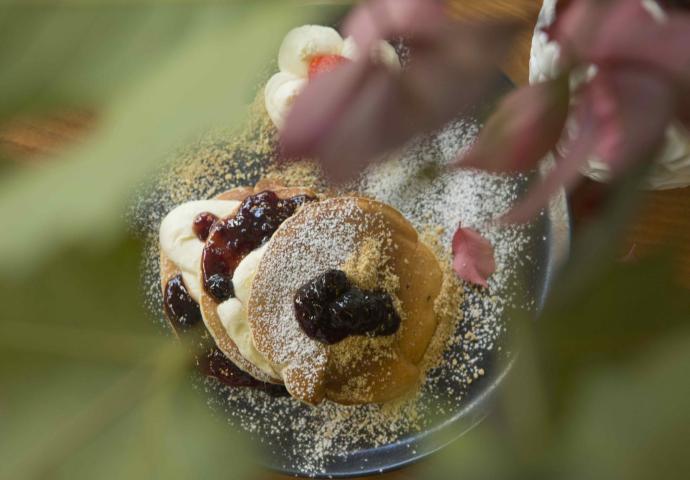 "Boheme Bourgeois" ή αλλιώς BoBo ο ρινόκερος στο Κουκάκι