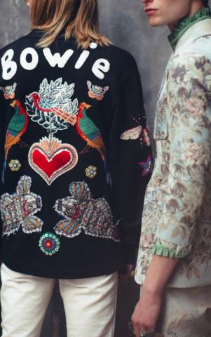 Η επιρροή του David Bowie στη μόδα είναι ένα αστρικό ταξίδι