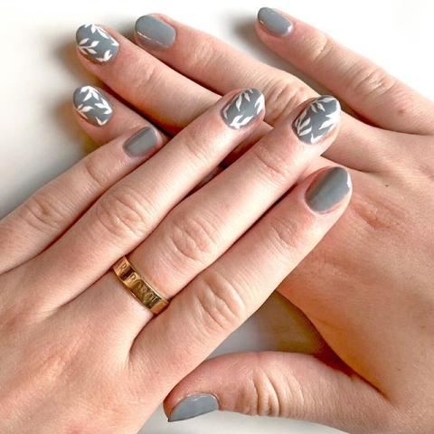 9 αποχρώσεις που θα κάνουν το χειμωνιάτικο μανικιούρ σου πιο ‘’cozy’’ 9 αποχρώσεις που θα κάνουν το χειμωνιάτικο μανικιούρ σου πιο ‘’cozy’’