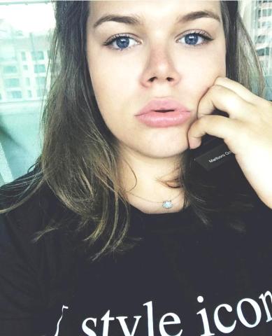 Grace Kelly: «Ξαναζεί» μέσα από την ολόιδια με εκείνη εγγονή της Grace Kelly: «Ξαναζεί» μέσα από την ολόιδια με εκείνη εγγονή της