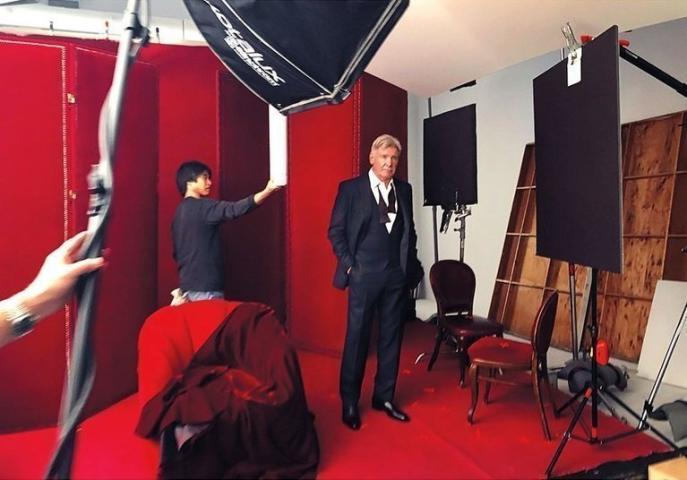 Vanity Fair: Η γκάφα του Photoshop έβγαλε την Oprah με 3 χέρια και τη Witherspoon με 3 πόδια! Vanity Fair: Η γκάφα του Photoshop έβγαλε την Oprah με 3 χέρια και τη Witherspoon με 3 πόδια!