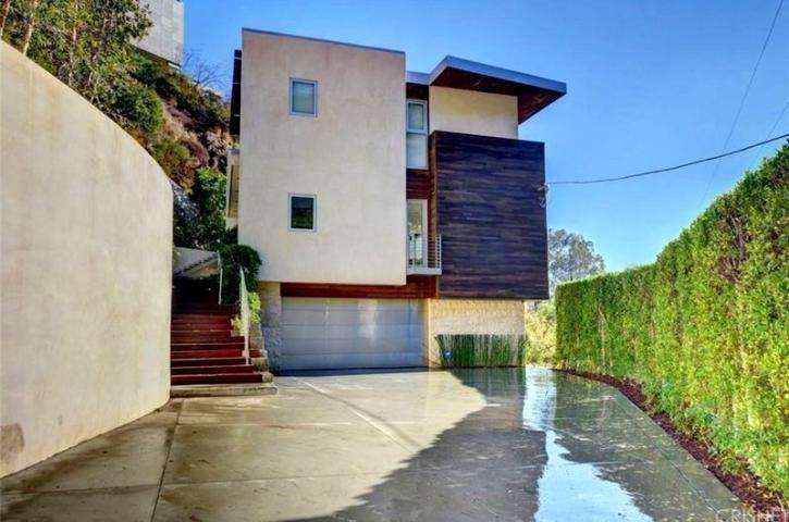 Hugh Hefner: Δείτε την 5 εκατομμυρίων βίλα που άφησε στην 31 ετών χήρα του