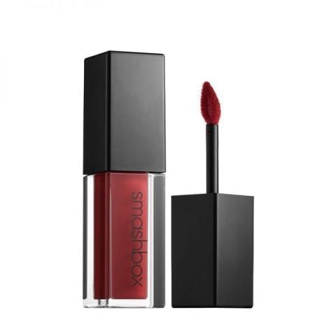 5 lipsticks για σένα που θες σταθερό χρώμα στα χείλη 5 lipsticks για σένα που θες σταθερό χρώμα στα χείλη