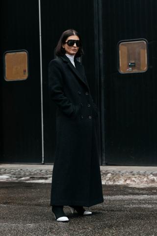 Τα βαριά παλτό κυριαρχούν στο street style στο Όσλο