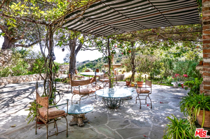 Τη βίλα του Mel Gibson με θέα τον Ειρηνικό Ωκεανό δε μπορείς να μην την ερωτευτείς Τη βίλα του Mel Gibson με θέα τον Ειρηνικό Ωκεανό δε μπορείς να μην την ερωτευτείς