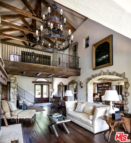 Τη βίλα του Mel Gibson με θέα τον Ειρηνικό Ωκεανό δε μπορείς να μην την ερωτευτείς Τη βίλα του Mel Gibson με θέα τον Ειρηνικό Ωκεανό δε μπορείς να μην την ερωτευτείς