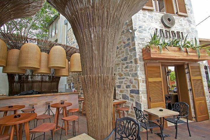 Zambri: Μια αποικία γεύσης στο κέντρο της Κηφισιάς Zambri: Μια αποικία γεύσης στο κέντρο της Κηφισιάς