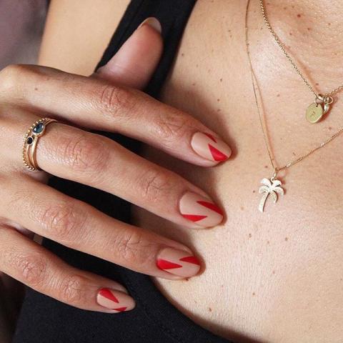 Nail inspo: Τα πιο cute μανικιούρ για φρεσκοερωτευμένες Nail inspo: Τα πιο cute μανικιούρ για φρεσκοερωτευμένες