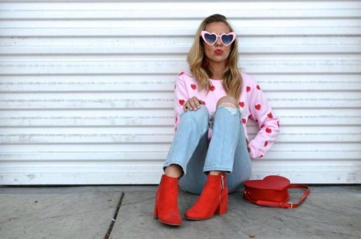 Valentine’s Day: Μπες στο κλίμα με το κατάλληλο outfit, in love or single