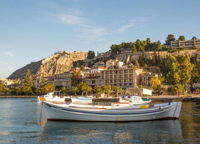 Πάμε μια βόλτα στο Ναύπλιο;