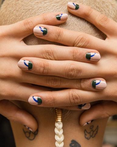 Nail inspo: Πώς θα κάνεις update στο μανικιούρ σου Nail inspo: Πώς θα κάνεις update στο μανικιούρ σου