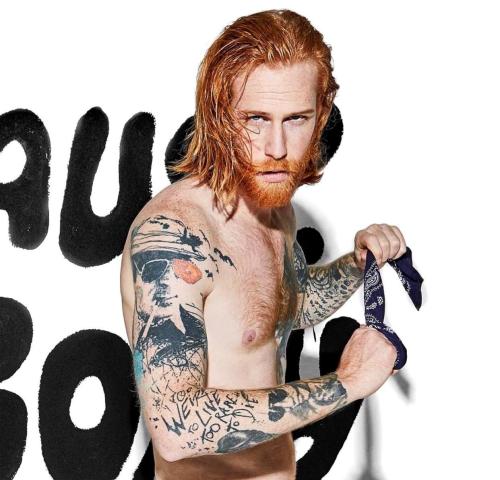 Τo «ασχημόπαπο» έχασε 50 κιλά και κατέληξε μοντέλο που λατρεύουν οι γυναίκες