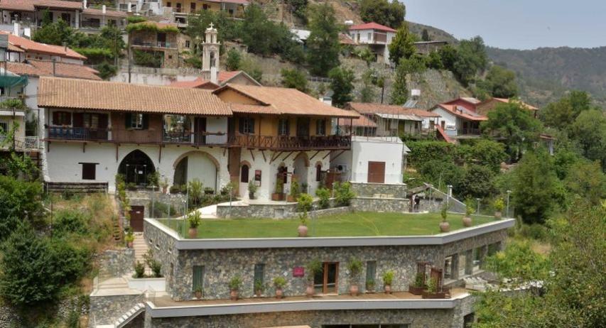 5 μέρη για να γιορτάσετε την 1η Απριλίου στην εξοχή 5 μέρη για να γιορτάσετε την 1η Απριλίου στην εξοχή