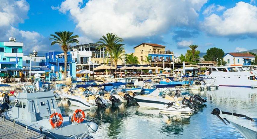 5 μέρη για να γιορτάσετε την 1η Απριλίου στην εξοχή 5 μέρη για να γιορτάσετε την 1η Απριλίου στην εξοχή