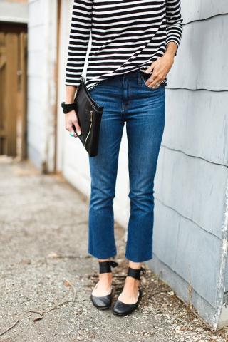 Αυτά είναι τα jeans που μπορείς να φοράς άφοβα με flat παπούτσια