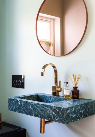 Deco Trend: Το vintage υλικό που θα προσφέρει αριστοκρατικό ύφος στο σπίτι Deco Trend: Το vintage υλικό που θα προσφέρει αριστοκρατικό ύφος στο σπίτι