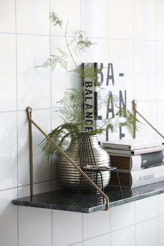 Deco Trend: Το vintage υλικό που θα προσφέρει αριστοκρατικό ύφος στο σπίτι Deco Trend: Το vintage υλικό που θα προσφέρει αριστοκρατικό ύφος στο σπίτι