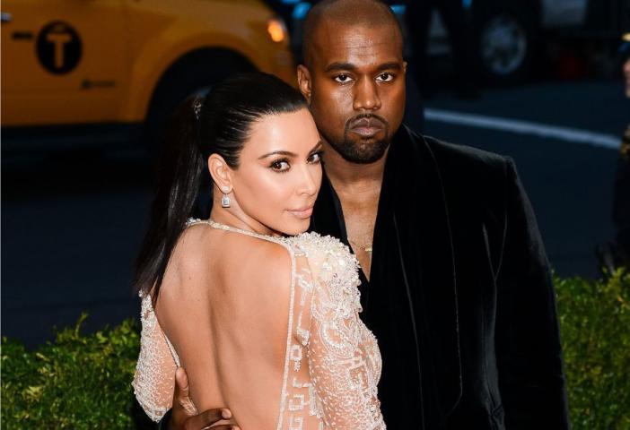 Η πισίνα του νέου σπιτιού της Kim Kardashian δεν είναι ακριβώς αυτό που περίμενες