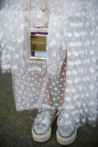 Οι στιλάτες τσάντες που θα σε κάνουν να κυκλοφορείς μόνο με τα απαραίτητα 