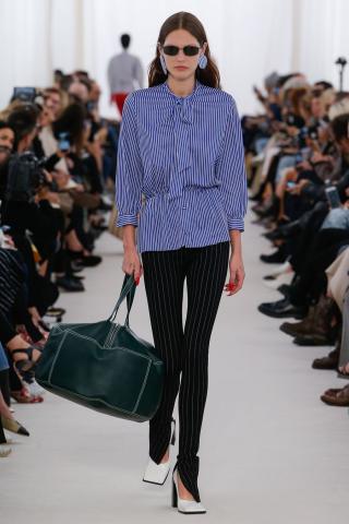 Πως θα φορέσεις το κολάν εκτός γυμναστηρίου