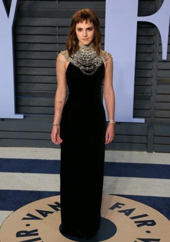 Emma Watson: To twitter την "σταύρωσε" γιατί εμφανίστηκε με ανορθόγραφο τατουάζ Emma Watson: To twitter την "σταύρωσε" γιατί εμφανίστηκε με ανορθόγραφο τατουάζ