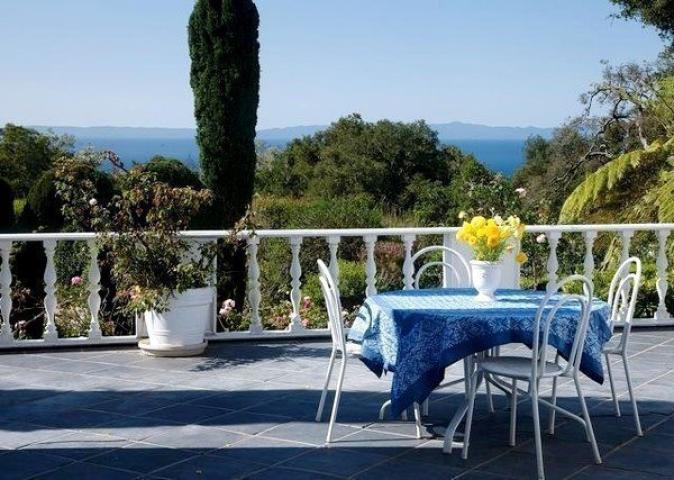 Την έπαυλη της Gwyneth Paltrow στη Santa Barbara αξίζει να τη δεις (και να τη ζηλέψεις)