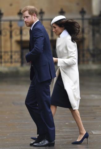 Η πρώτη κοινή εμφάνιση της βασίλισσας με την Meghan Markle