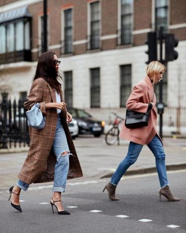 8 items που κάθε γυναίκα με καμπύλες πρέπει να έχει στη ντουλάπα της