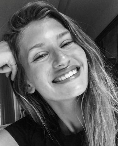 Σαν δυο σταγόνες νερό: Εσύ ακόμα να γνωρίσεις τη 16χρονη σωσία της Gisele; Σαν δυο σταγόνες νερό: Εσύ ακόμα να γνωρίσεις τη 16χρονη σωσία της Gisele;