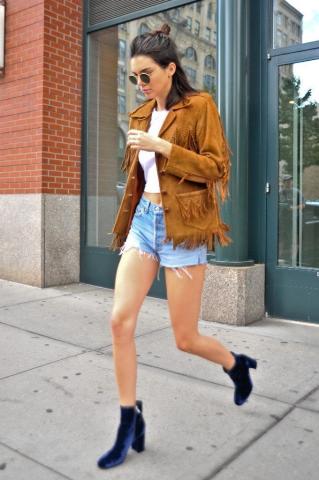 7 φορές που η Kendall Jenner αποδεικνύει ότι τα ωραία πόδια μπορούν να κερδίσουν το παιχνίδι των εντυπώσεων