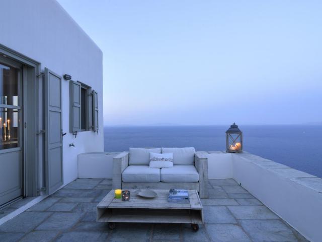 Το σπίτι στη Φολέγανδρο που λάτρεψαν μέχρι και οι Financial Times