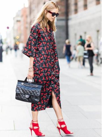 Styling tips για να φορέσεις το αγαπημένο φόρεμα της Άνοιξης