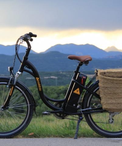 Wine Tourism... Η νέα τάση που κερδίζει συνεχώς έδαφος Wine Tourism... Η νέα τάση που κερδίζει συνεχώς έδαφος