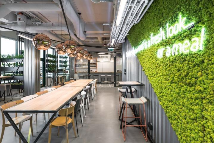 "The Brain Embassy": Ένας χώρος εργασίας που θα ζήλευε ο καθένας "The Brain Embassy": Ένας χώρος εργασίας που θα ζήλευε ο καθένας