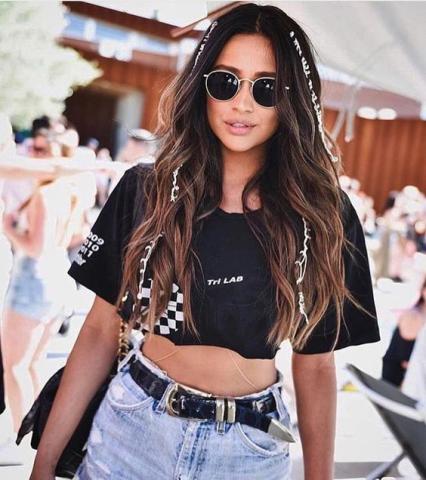 Coachella inspo: Τα πιο bohemian χτενίσματα που μπορείς να δοκιμάσεις