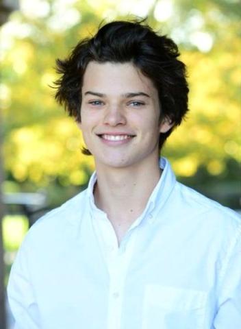 O 18χρονος γιος του Richard Gere μοιάζει με μοντέλο αλλά… μισεί τις κάμερες O 18χρονος γιος του Richard Gere μοιάζει με μοντέλο αλλά… μισεί τις κάμερες