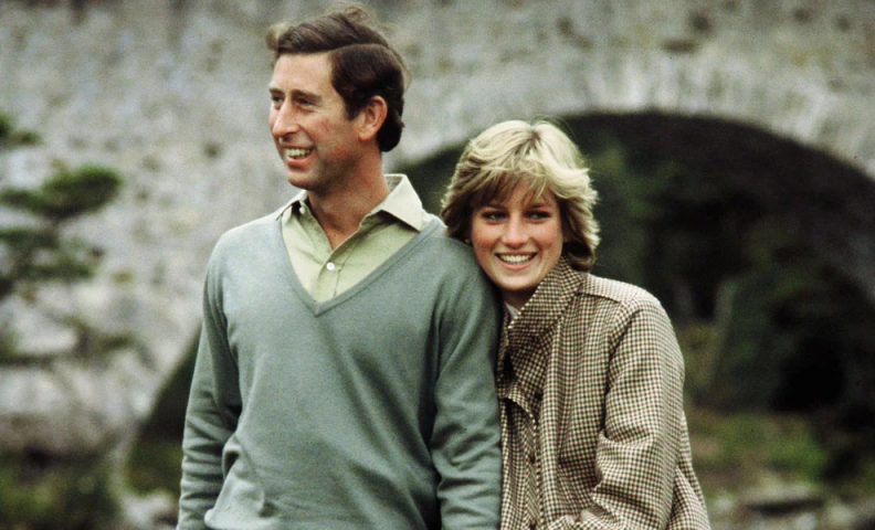 Το μεγάλο «μυστικό» του παλατιού: Η λεπτομέρεια που κανείς μέχρι σήμερα δεν είχε προσέξει στις φωτογραφίες Charles - Diana