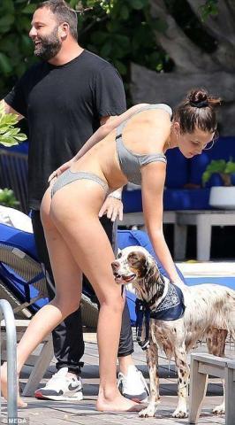 Ποιος είπε πως τα supermodels δεν έχουν κυτταρίτιδα; Οι φωτο της Bella Hadid το αποδεικνύουν