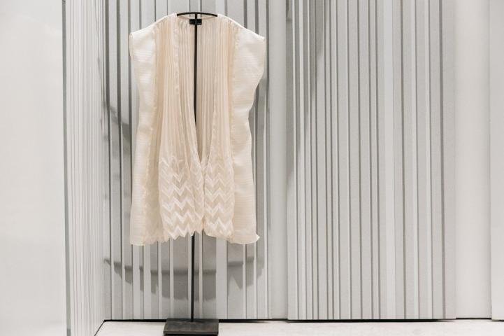 To Cycladic Forms είναι ένα ευρηματικό fashion project